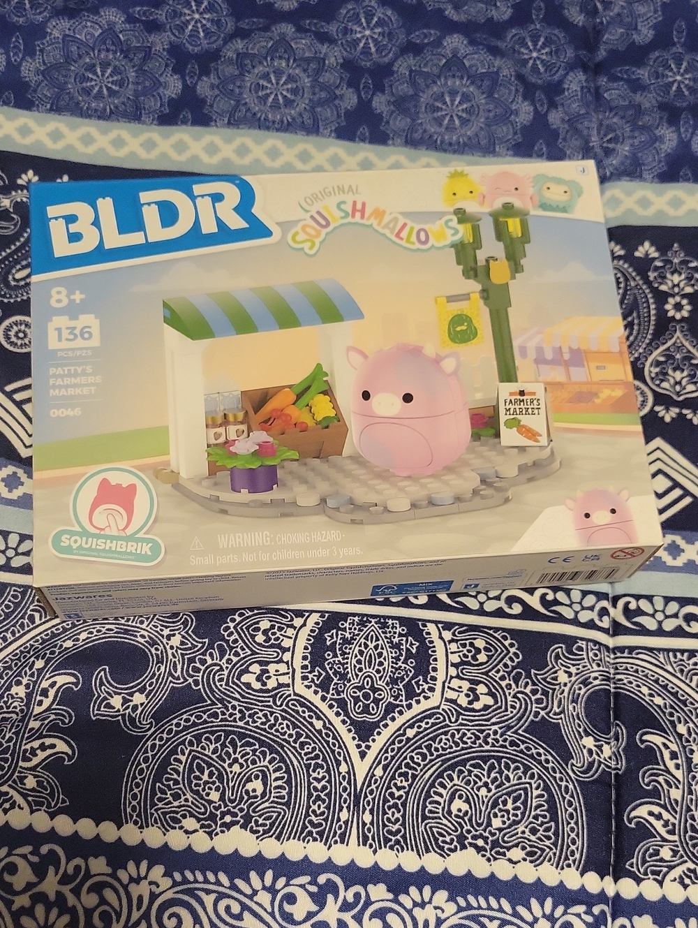 Squishmallows Pink Farmer Market Building Set with Green Canopy